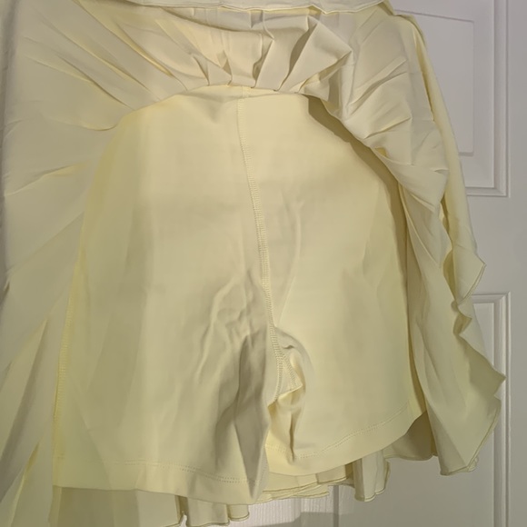 Tennis Skirt - Picture 3 of 4